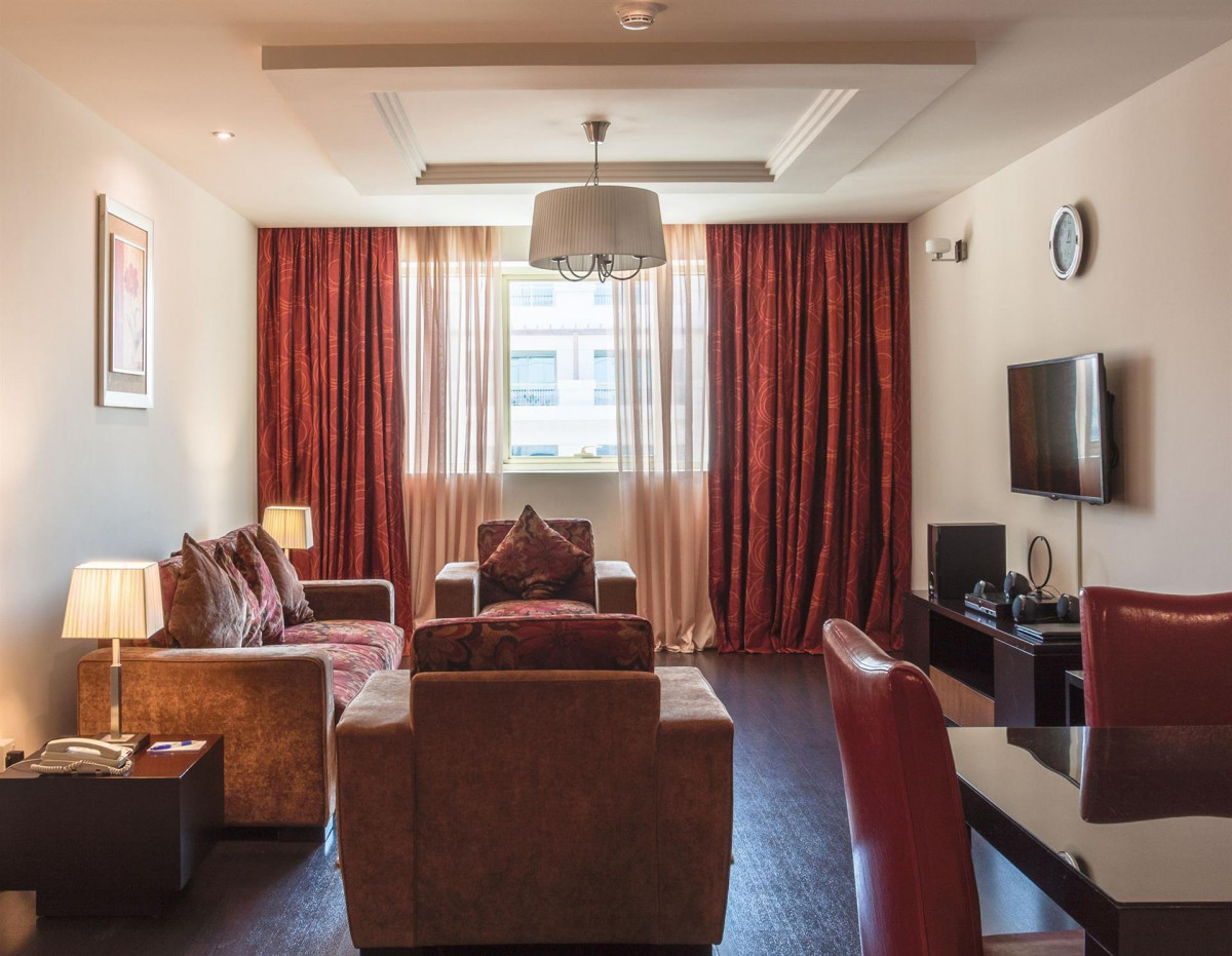 TIME DUNES HOTEL APARTMENTS OUD METHA — фото 12