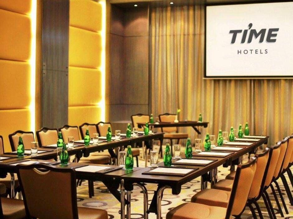 TIME GRAND PLAZA HOTEL — фото 14