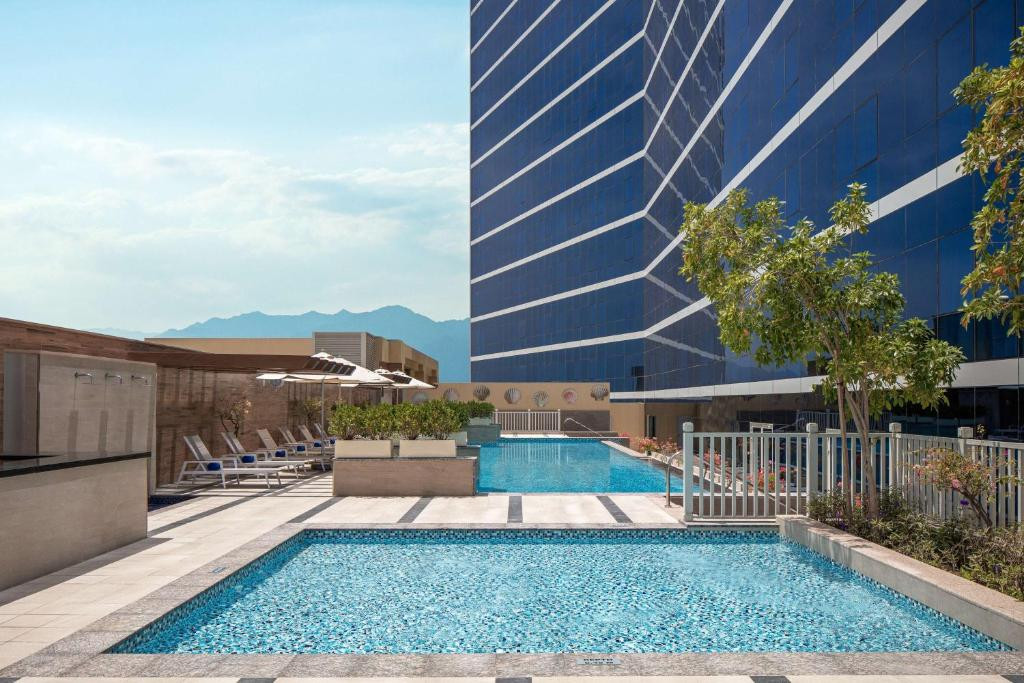 DOUBLETREE BY HILTON FUJAIRAH CITY — фото 7