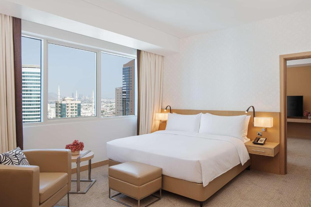 DOUBLETREE BY HILTON FUJAIRAH CITY — фото 11