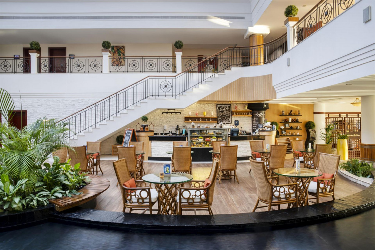 FUJAIRAH ROTANA RESORT & SPA AL AQAH BEACH — фото 5