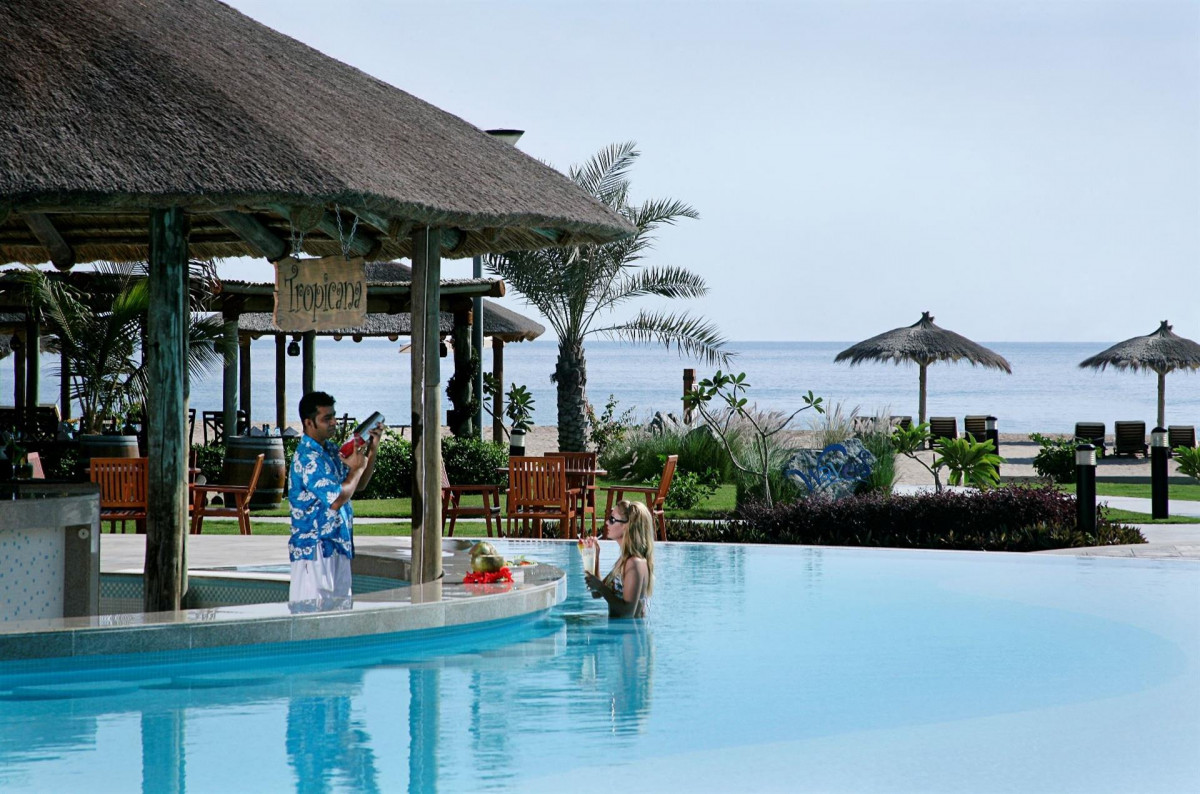 FUJAIRAH ROTANA RESORT & SPA AL AQAH BEACH — фото 9