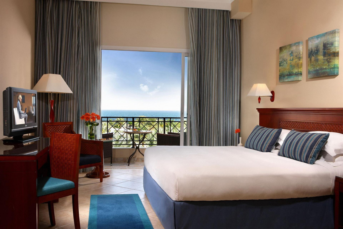 FUJAIRAH ROTANA RESORT & SPA AL AQAH BEACH — фото 11
