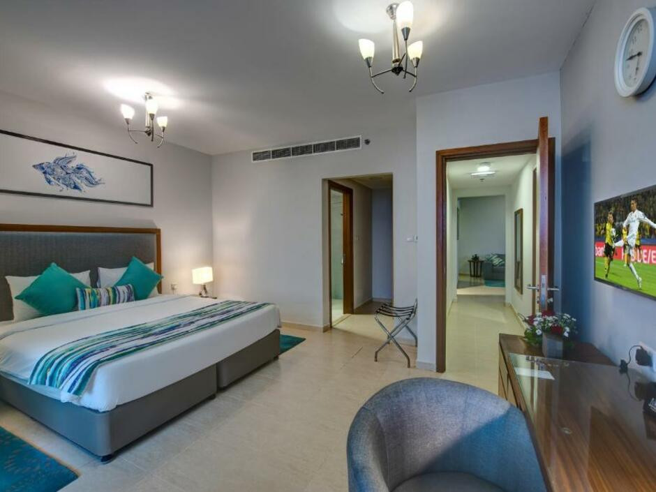 CITY STAY BEACH HOTEL APARTMENT — фото 3