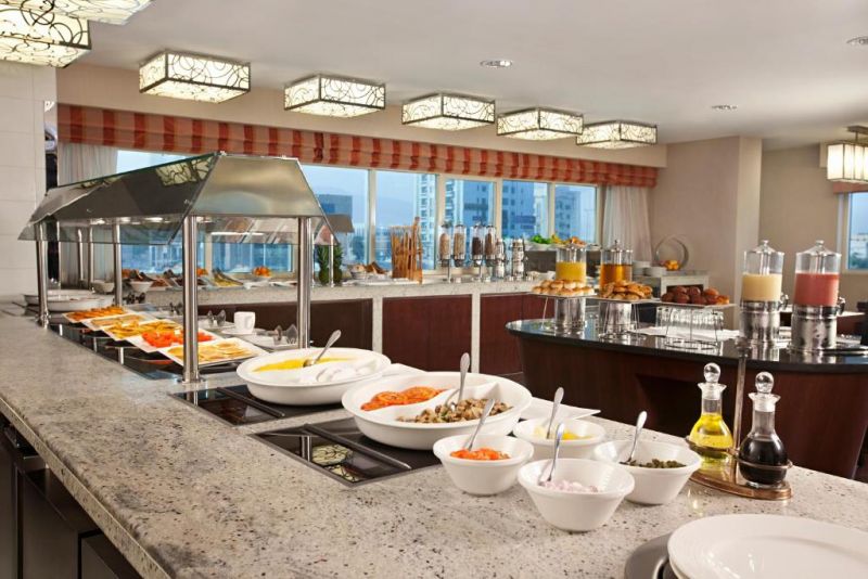 DOUBLETREE BY HILTON RAS AL KHAIMAH CORNICHE & RESIDENCE — фото 4