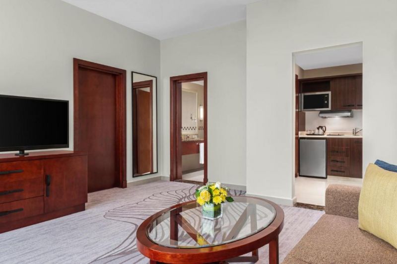 DOUBLETREE BY HILTON RAS AL KHAIMAH CORNICHE & RESIDENCE — фото 8