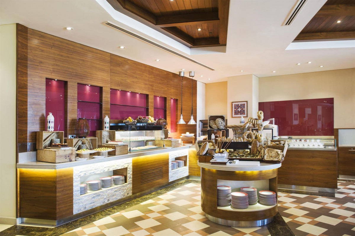 HILTON AL HAMRA BEACH & GOLF RESORT — фото 5