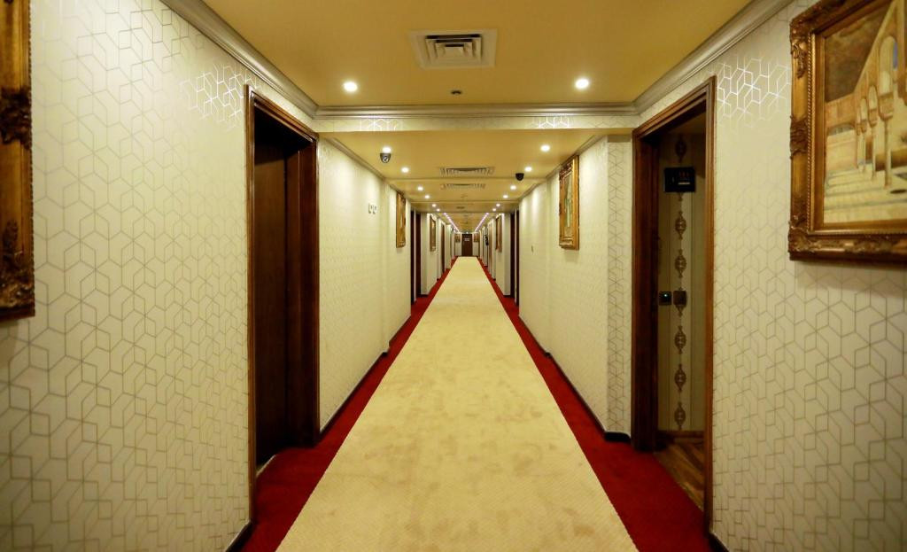 RAS AL KHAIMAH HOTEL — фото 12