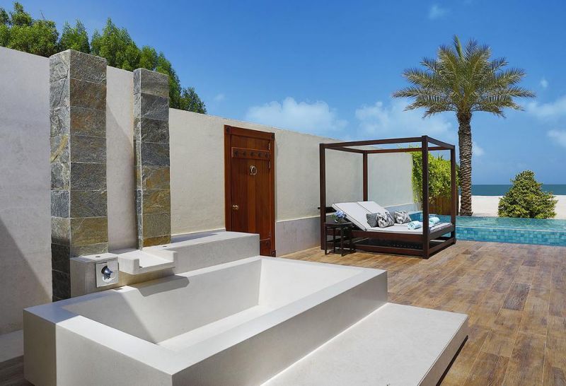 THE RITZ-CARLTON AL HAMRA BEACH (EX. BANYAN TREE) — фото 16