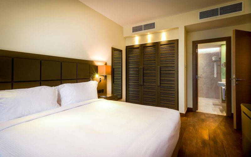 THE VILLAGE AT THE COVE ROTANA RESORT — фото 16