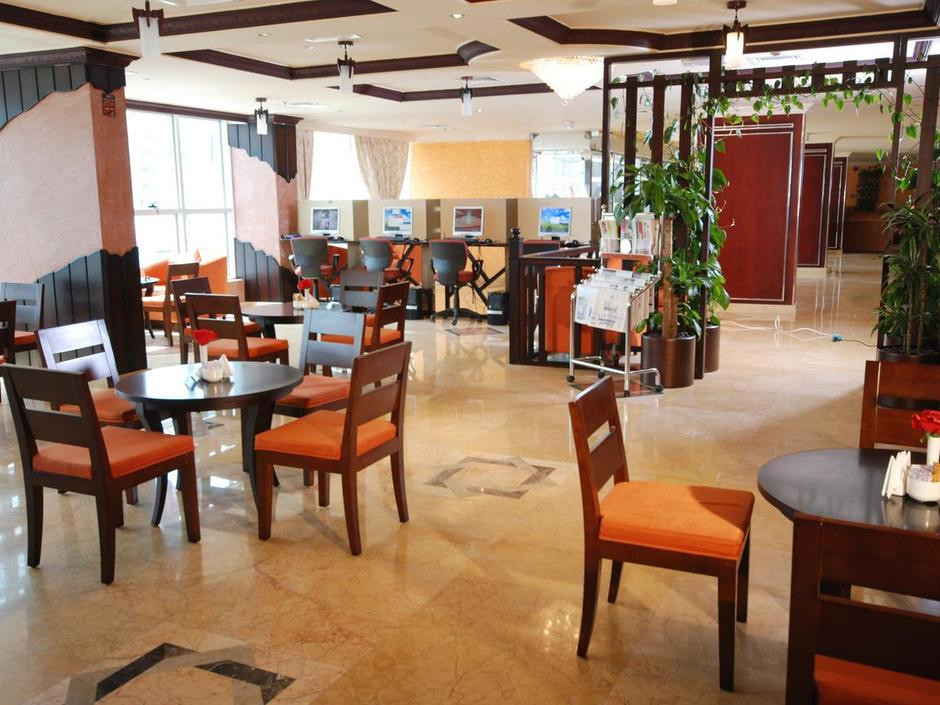 AL BUSTAN HOTEL  — фото 8