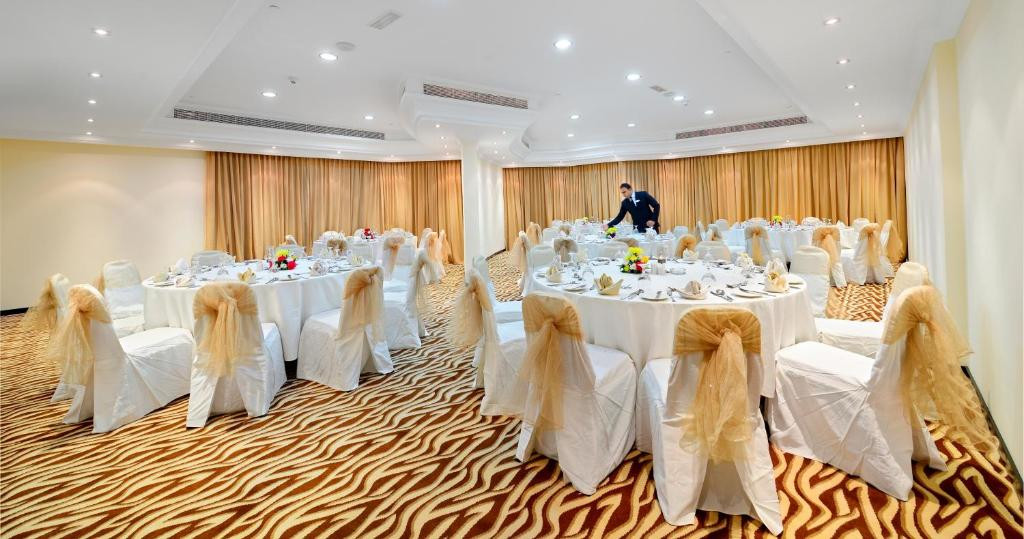 AL MAJAZ PREMIERE APART — фото 7