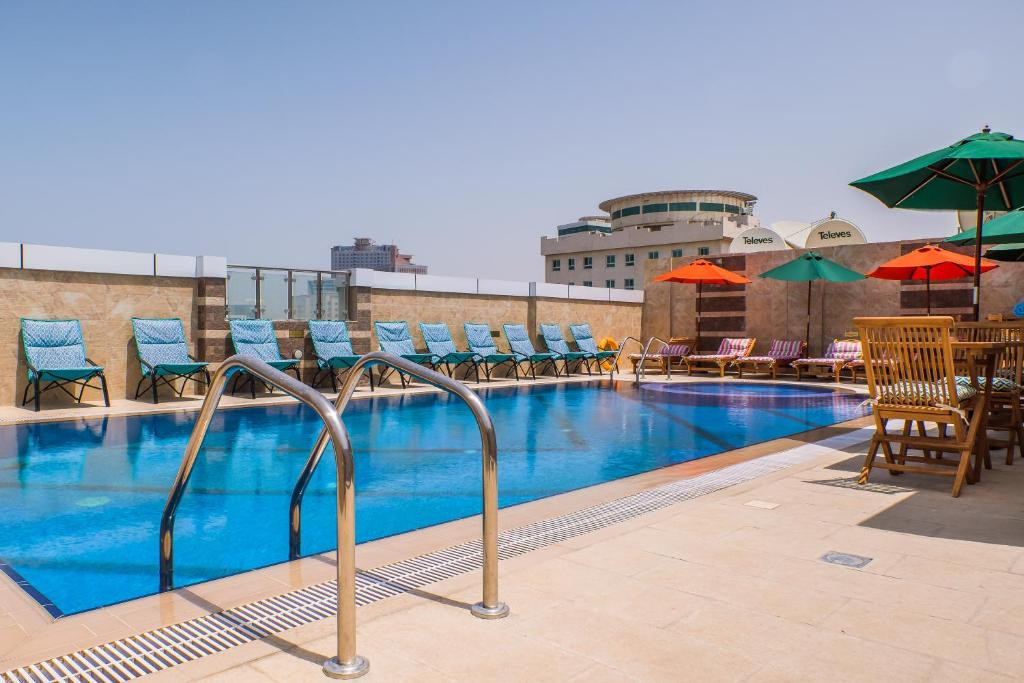 CRYSTAL PLAZA AL MAJAZ (EX. TULIP INN AL KHAN) — фото 10