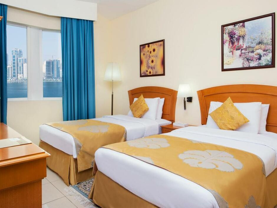 GOLDEN TULIP SHARJAH HOTEL APARTMENTS — фото 17