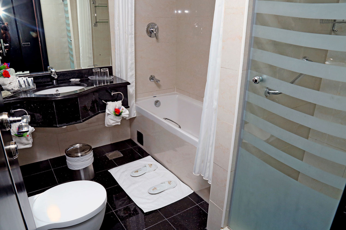 ROYAL GRAND SUITE HOTEL — фото 15