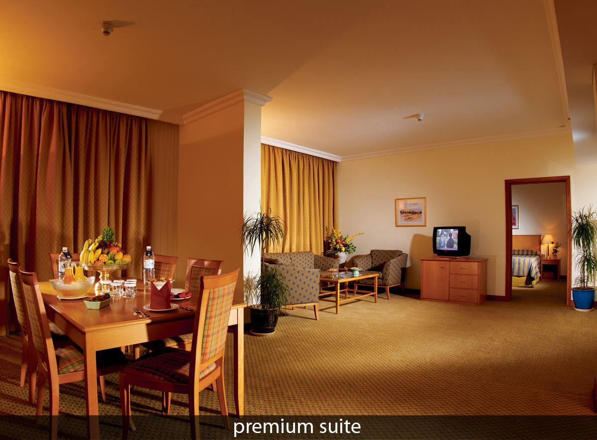 SWISS-BELHOTEL SHARJAH (EX. SHARJAH ROTANA) — фото 11