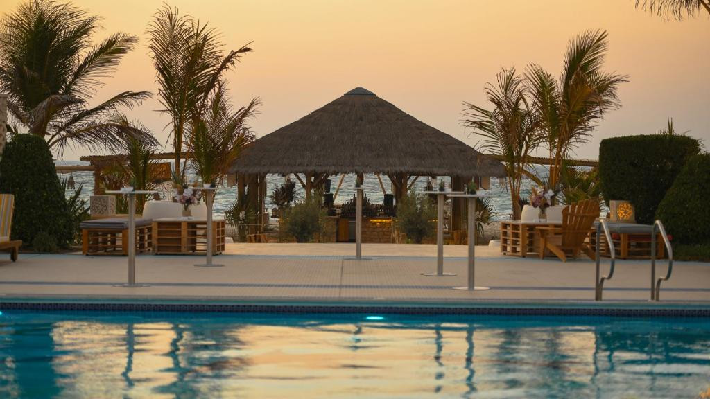 UMM AL QUWAIN BEACH HOTEL — фото 16