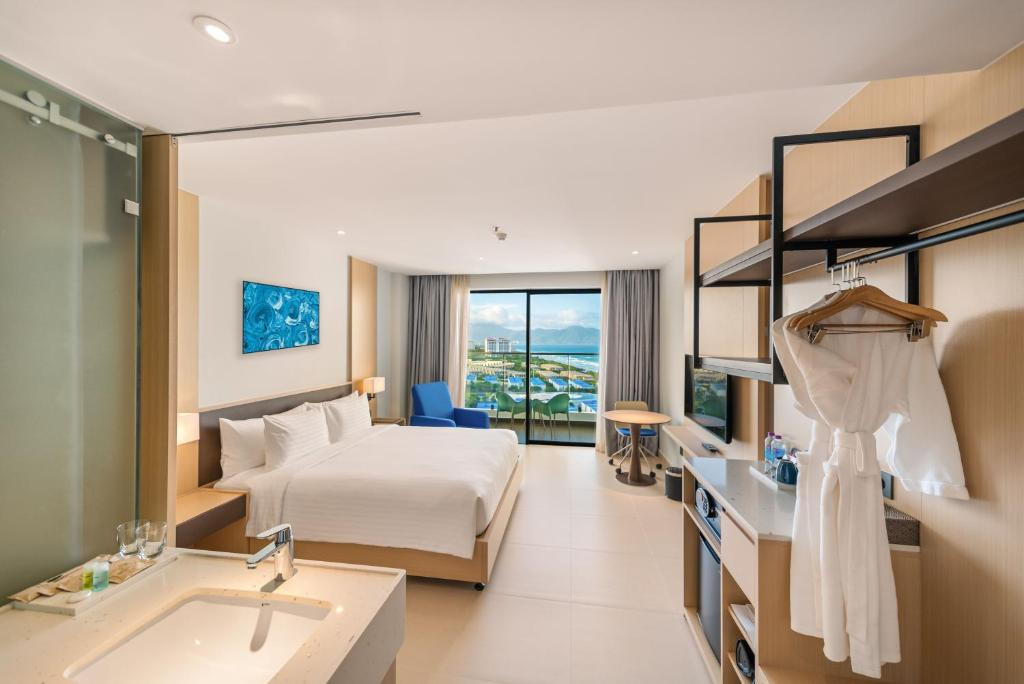 THE EMPYREAN CAM RANH (EX. THE ARENA CAM RANH RESORT) — фото 3