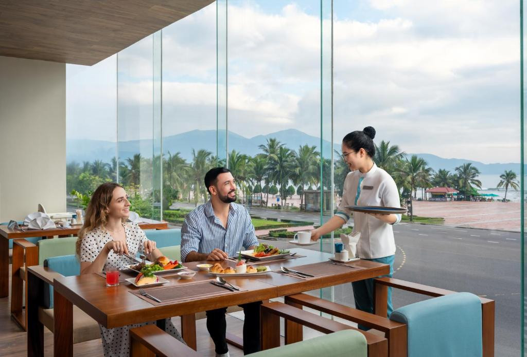 A LA CARTE DA NANG BEACH — фото 16