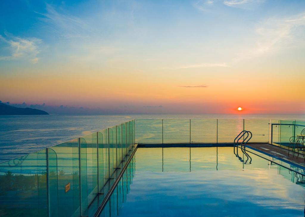 ALANI HOTEL & SPA (EX. ARIA HOTEL)
