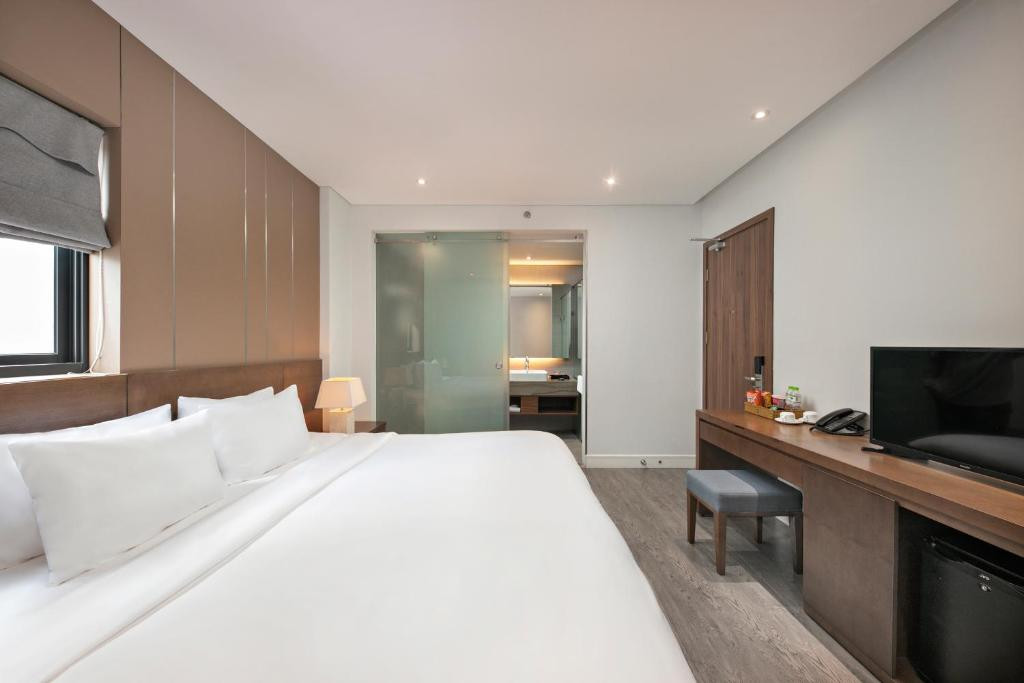 AVORA HOTEL — фото 15