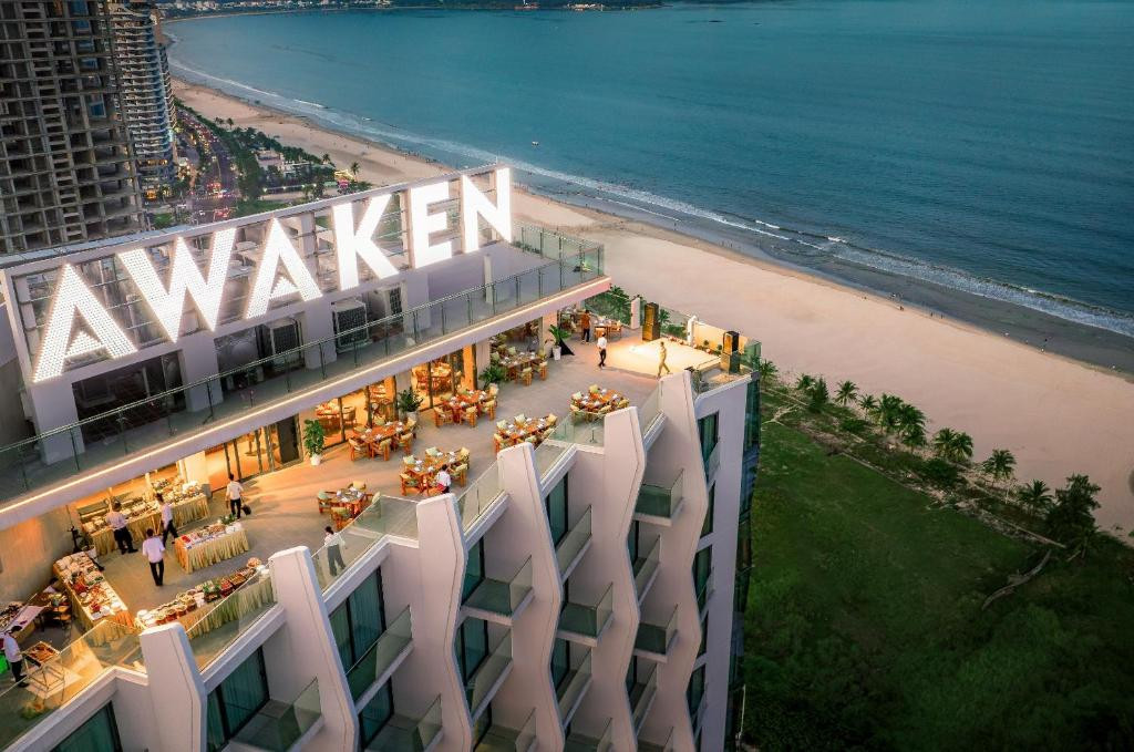 AWAKEN DANANG