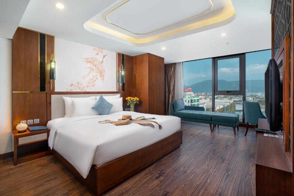 CN PALACE BOUTIQUE HOTEL DANANG — фото 12