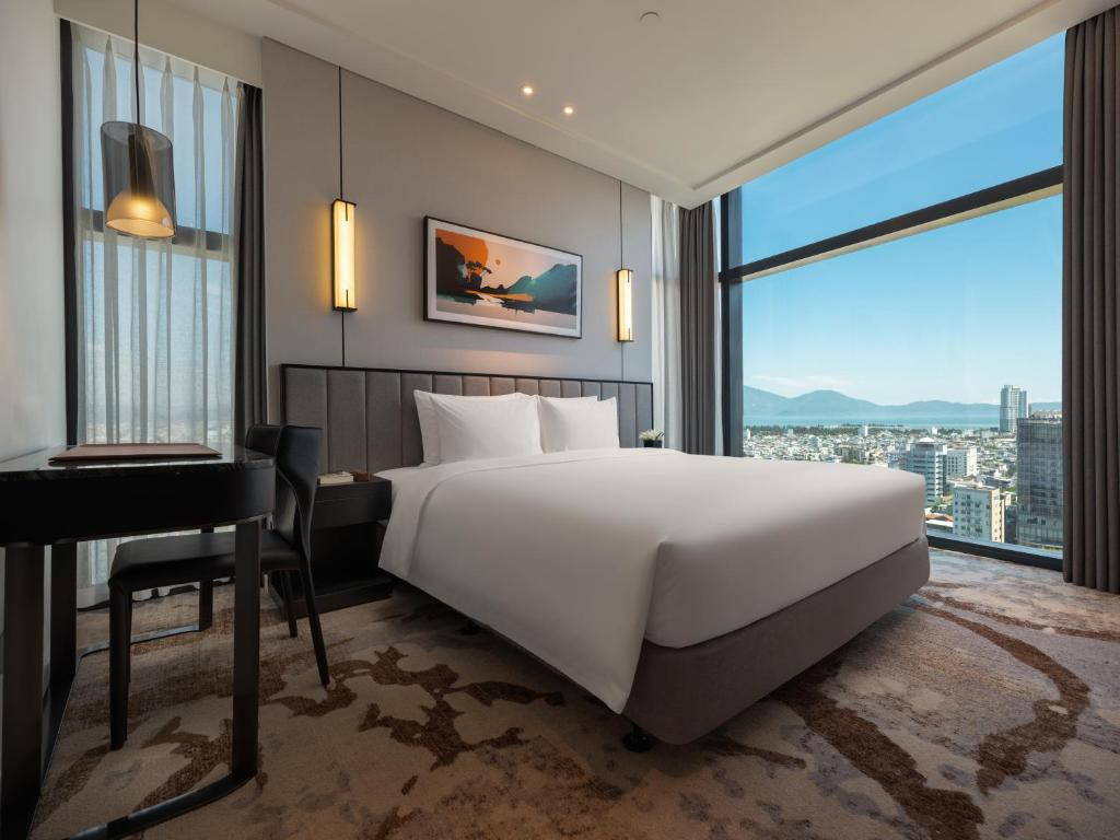 CROWNE PLAZA DANANG CITY CENTRE (EX. BAY CAPITAL DANANG) — фото 15