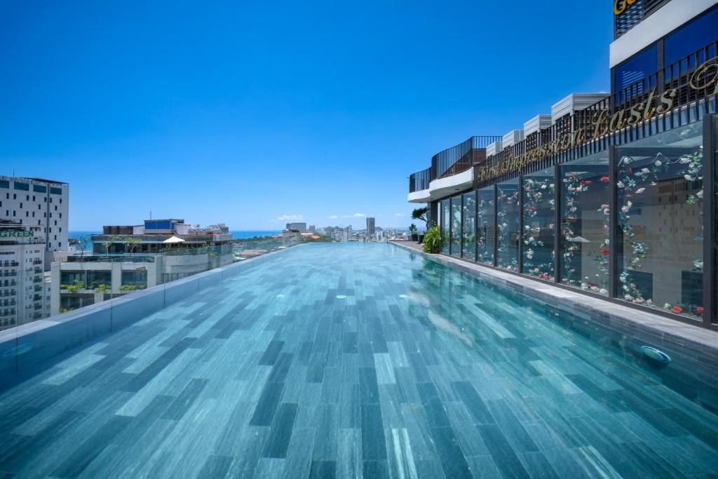 GOLDEN LOTUS GRAND HOTEL DA NANG — фото 2
