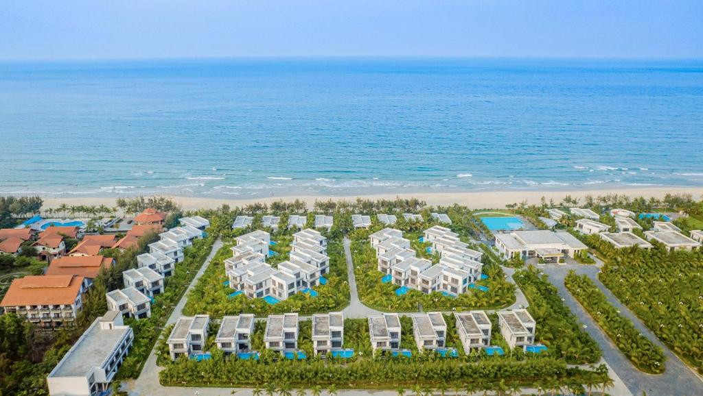 LANGCO BAY RETREAT HUE — фото 3