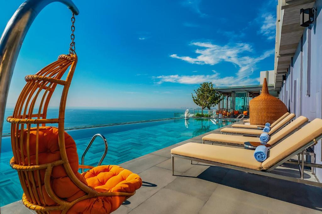 LE SANDS OCEANFRONT DA NANG HOTEL