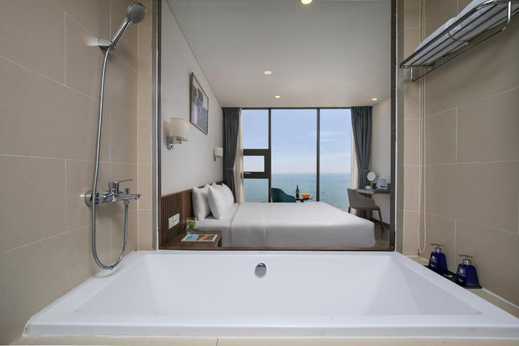 MANGATA BEACHFRONT HOTEL DANANG — фото 6