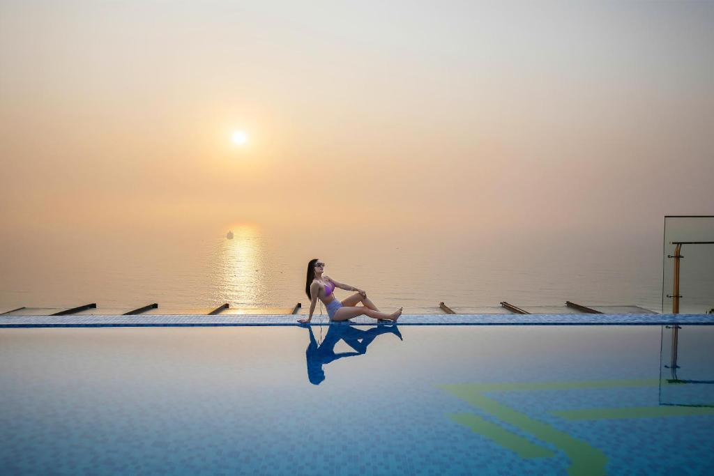 MAXIMILAN DANANG BEACH HOTEL — фото 6