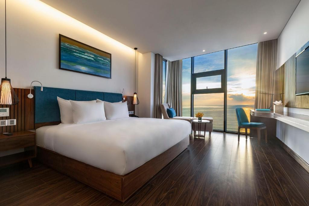 MAXIMILAN DANANG BEACH HOTEL — фото 13