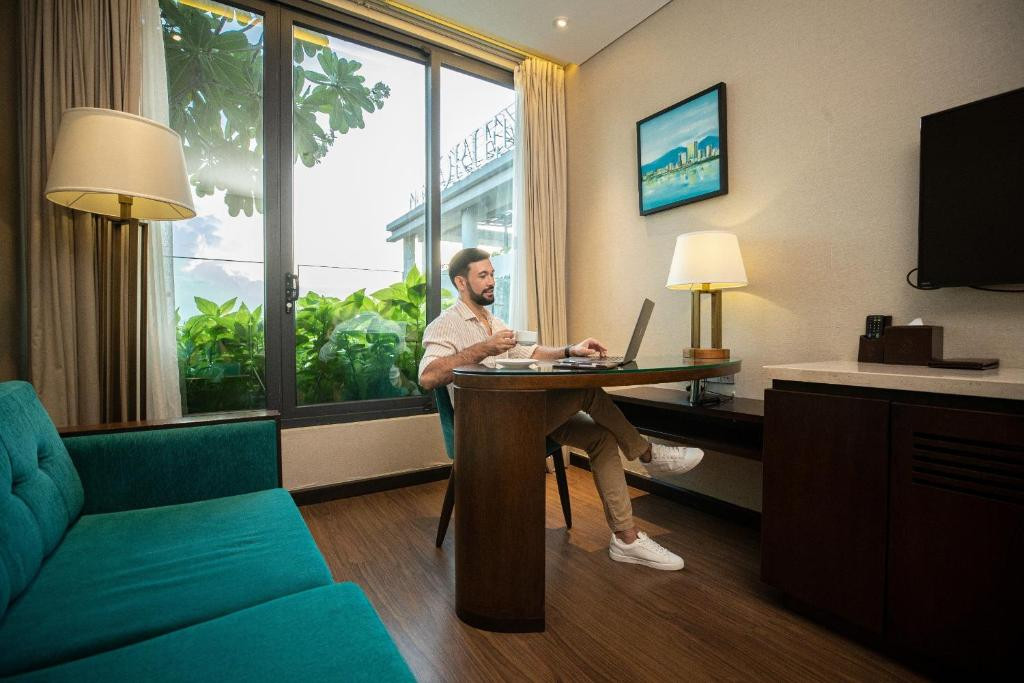 NEW ORIENT HOTEL DANANG — фото 18