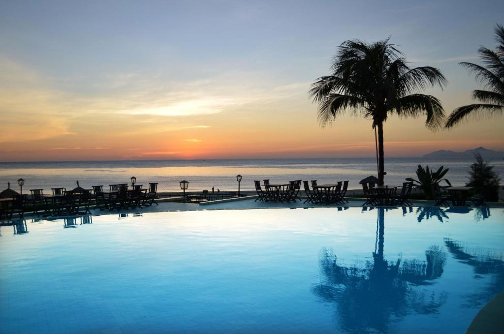 SANDY BEACH NON NUOC RESORT (EX. CENTARA SANDY BEACH RESORT) — фото 4