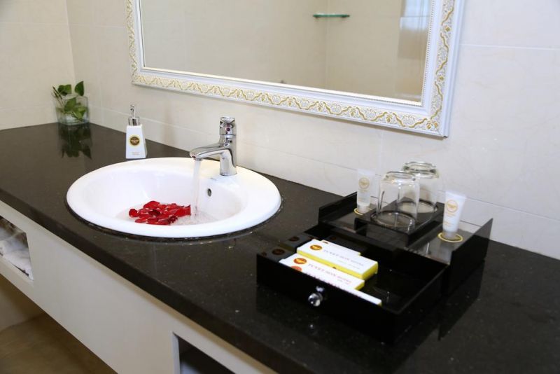TUYET SON HOTEL — фото 14