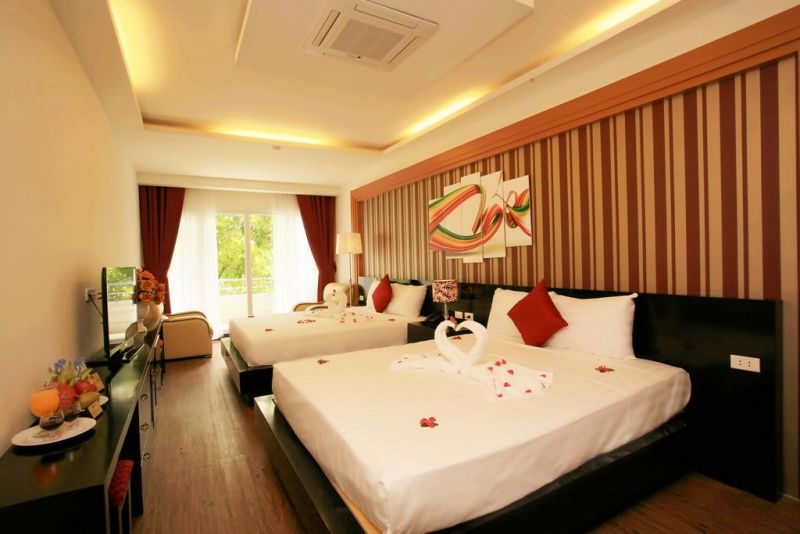 ECLIPSE LEGEND HOTEL