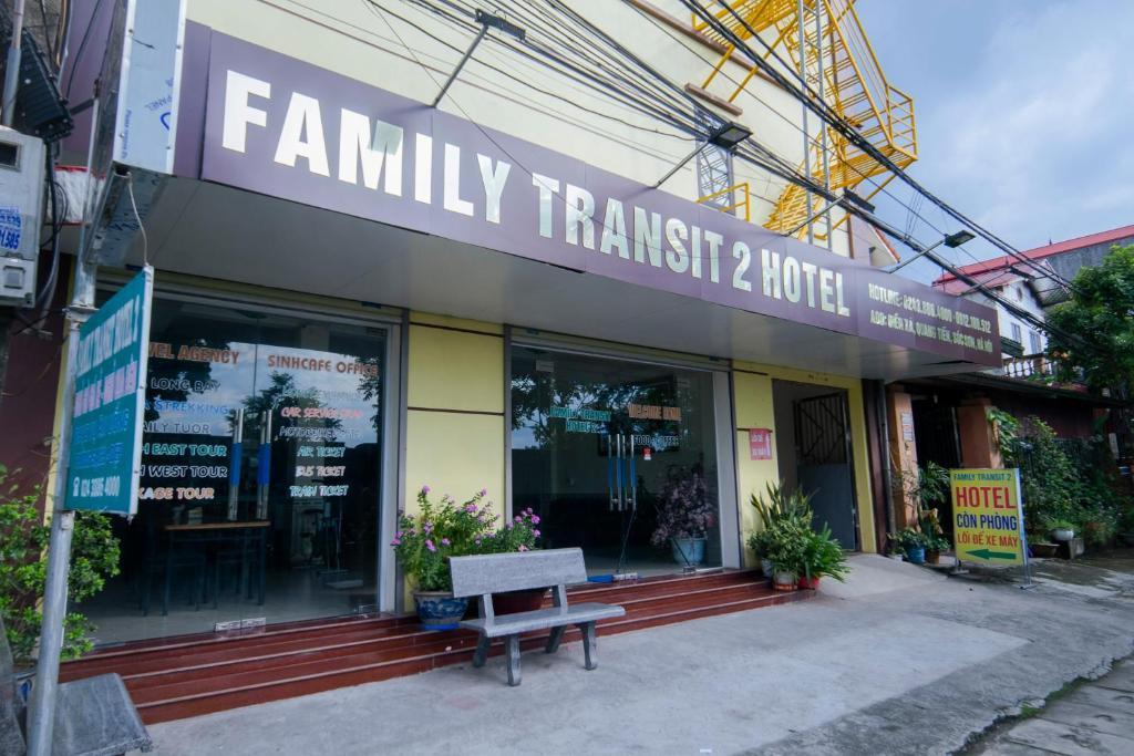 FAMILY TRANSIT HOTEL