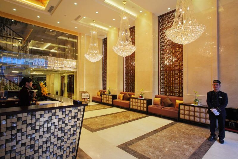 GOLDEN SILK BOUTIQUE — фото 3