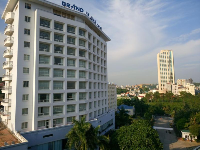 GRAND HA LONG