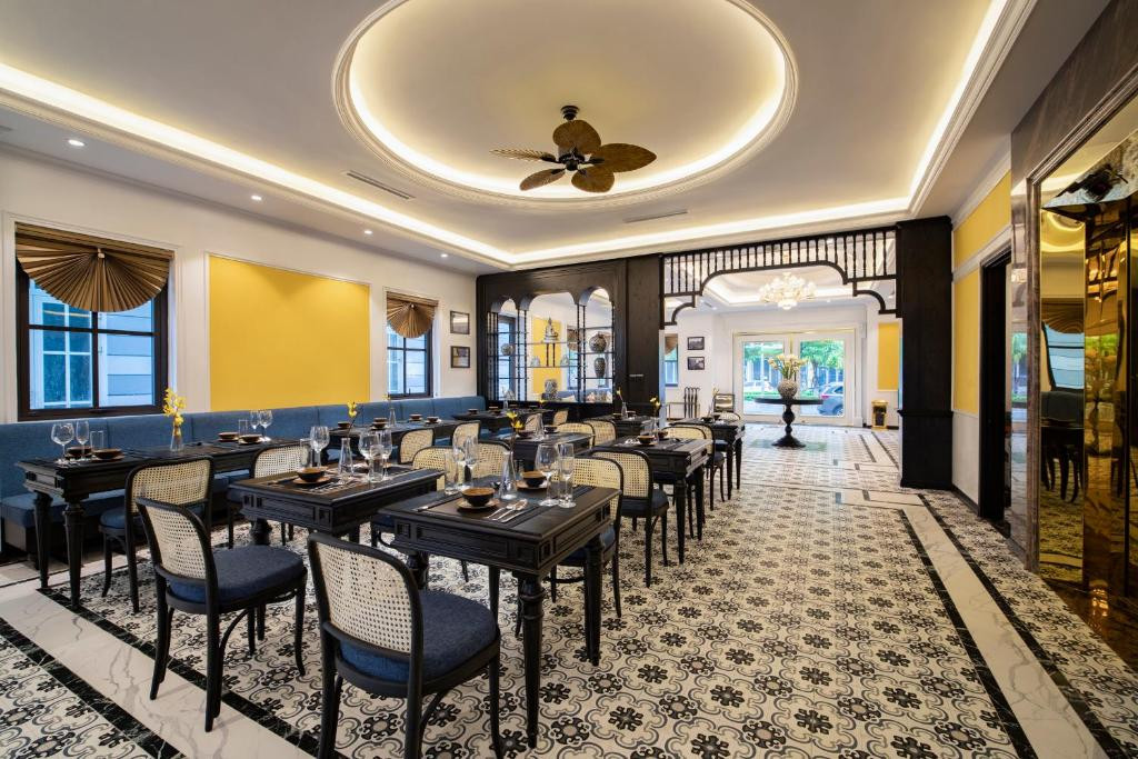 HA LONG ESSENCE HOTEL — фото 17