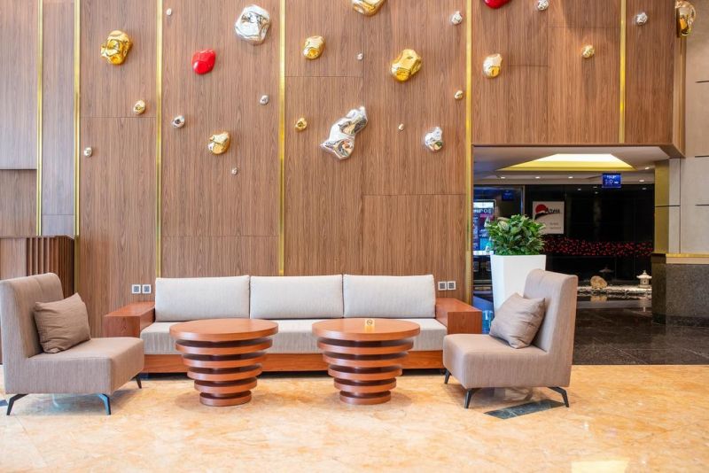 LAKE SIDE HOTEL — фото 4