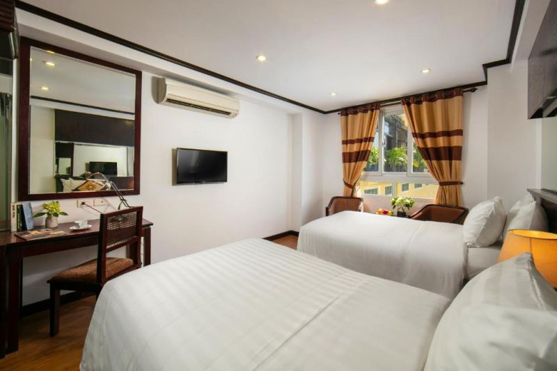 MAY DE VILLE CLASSIC HOTEL — фото 13
