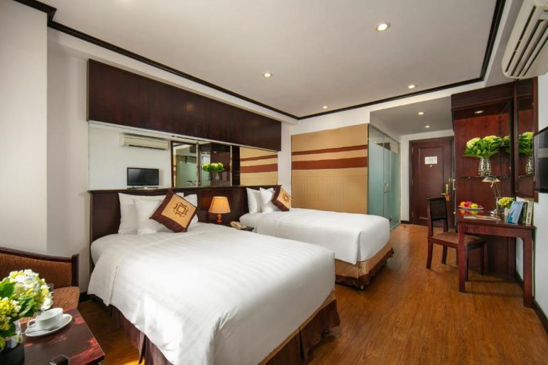 MAY DE VILLE CLASSIC HOTEL — фото 16