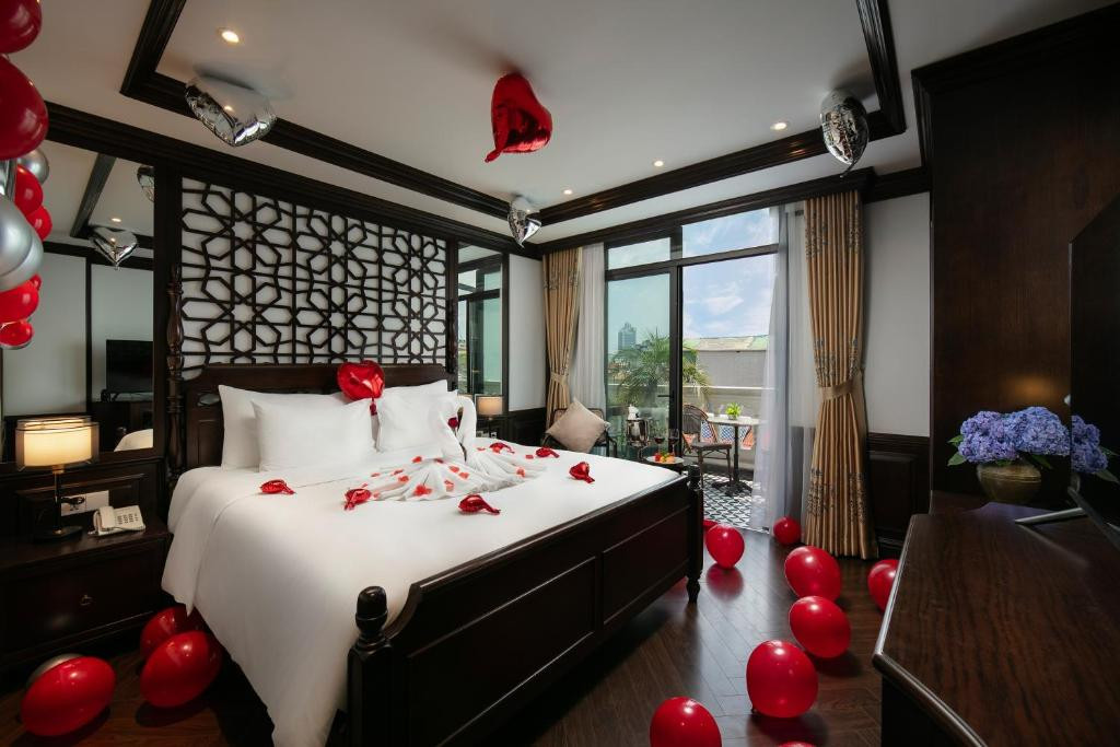 MAY DE VILLE CROWN HOTEL AND SPA HANOI — фото 4