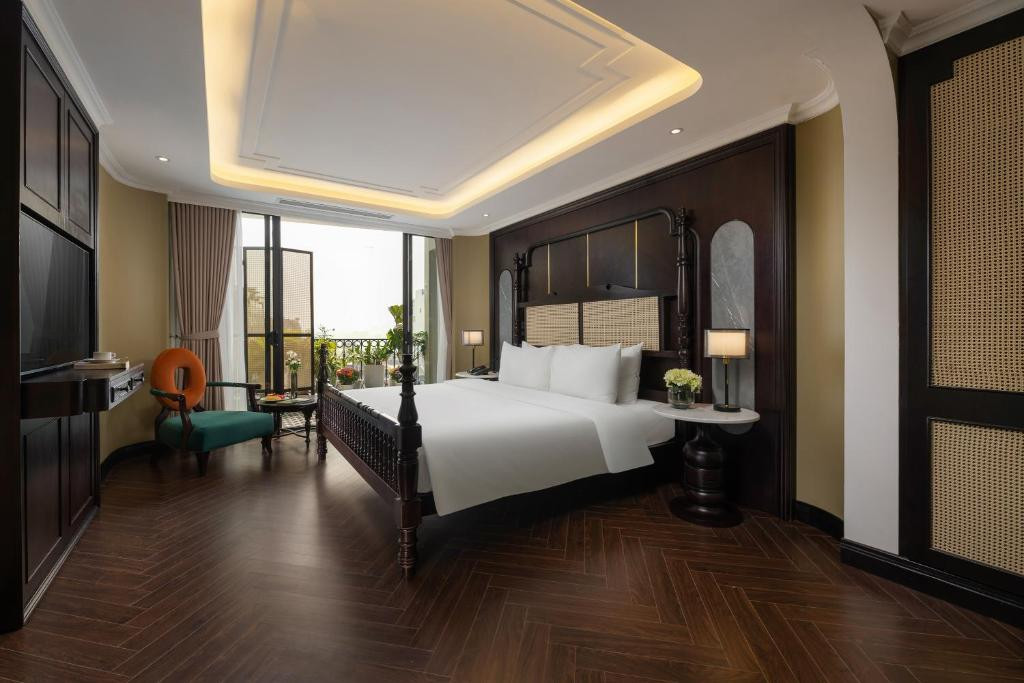 MAY DE VILLE CROWN HOTEL AND SPA HANOI — фото 7