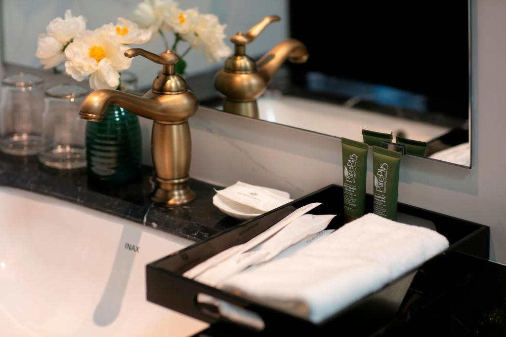 MAY DE VILLE CROWN HOTEL AND SPA HANOI — фото 15