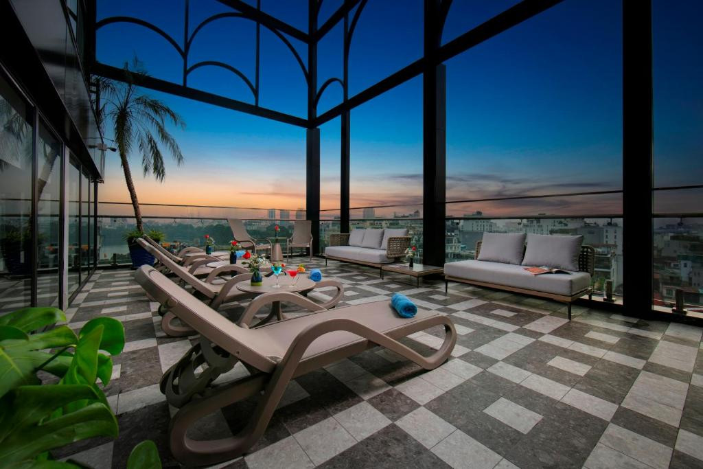 MAY DE VILLE LAKESIDE HOTEL (EX. MAY DE VILLE LUXURY HOTEL & SPA) — фото 11