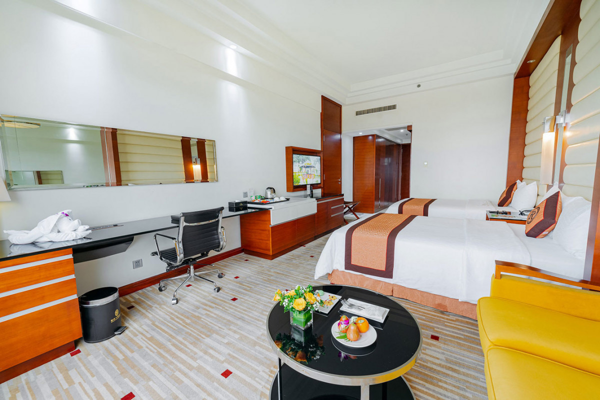 ROYAL HALONG HOTEL — фото 13